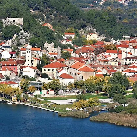 Cozy In With Kitchen Holiday home Skradin