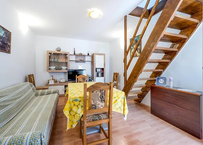 Dom wakacyjny 4 Bedroom Stunning In